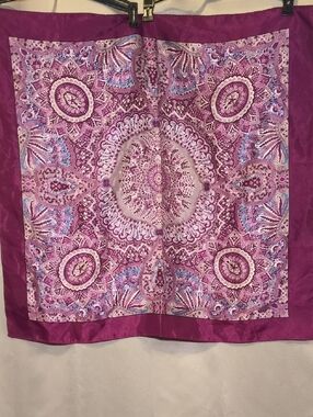 Vibrant Pink And Purple Paisley Vintage Square Scarf